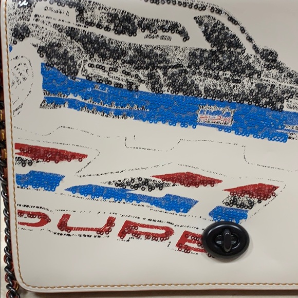 HOST PIC COACH 1941 TURN LOCK LARGE 32 DINKY RACE CAR GLOVE TANNED CHALK LEATHER - Picture 8 of 14